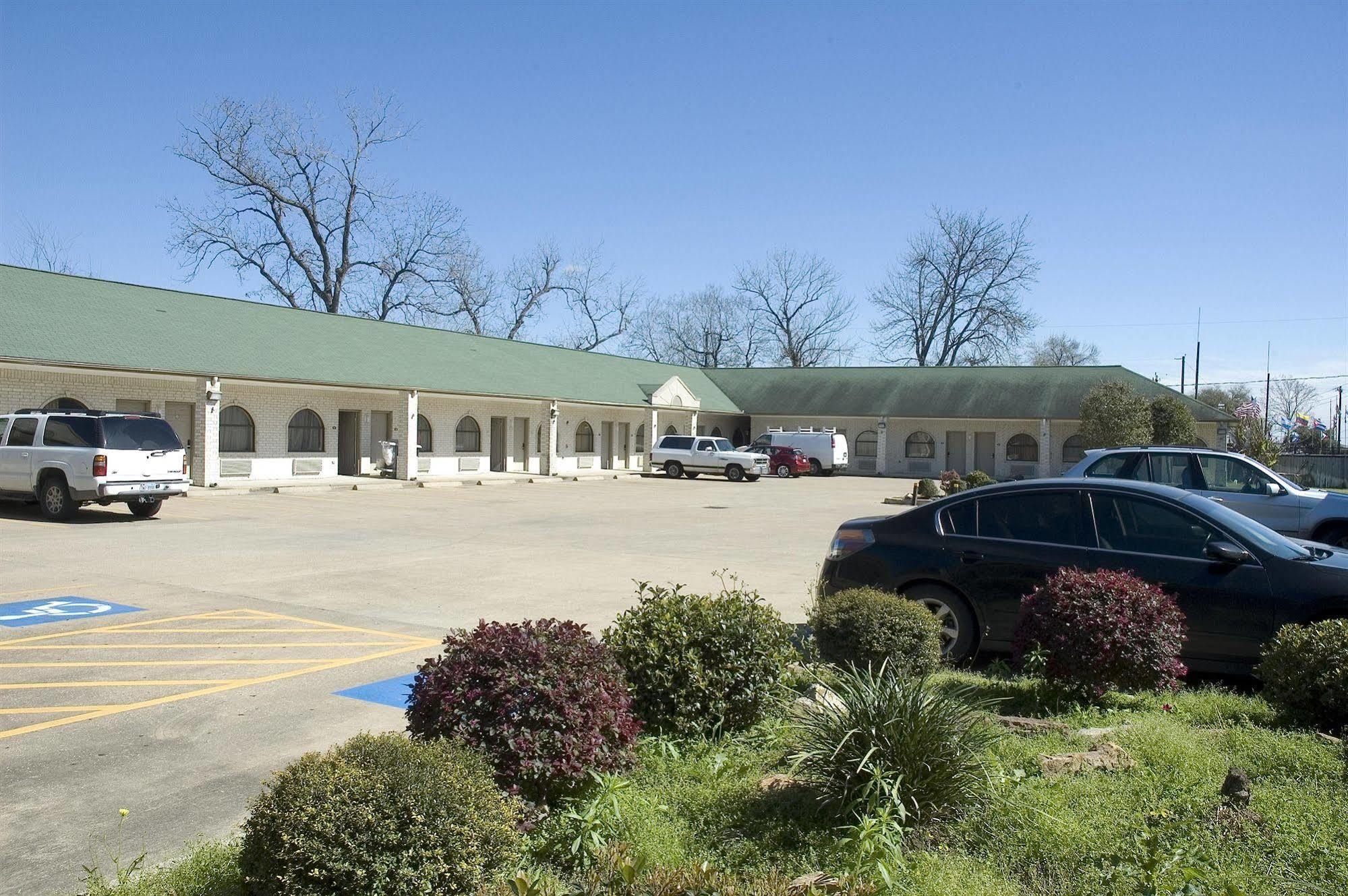 Budget Host Hempstead Inn Brookhollow/Energy Corridor Houston Exteriör bild